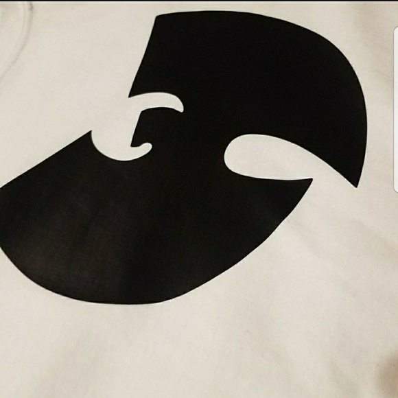 BRAND NEW WU - TANG TEE!! - Picture 2 of 5